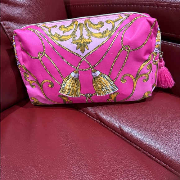 Estee Lauder make up bag - Picture 2 of 14